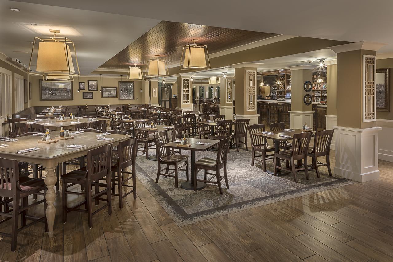 Village Hotel On Biltmore Estate アシュビル エクステリア 写真