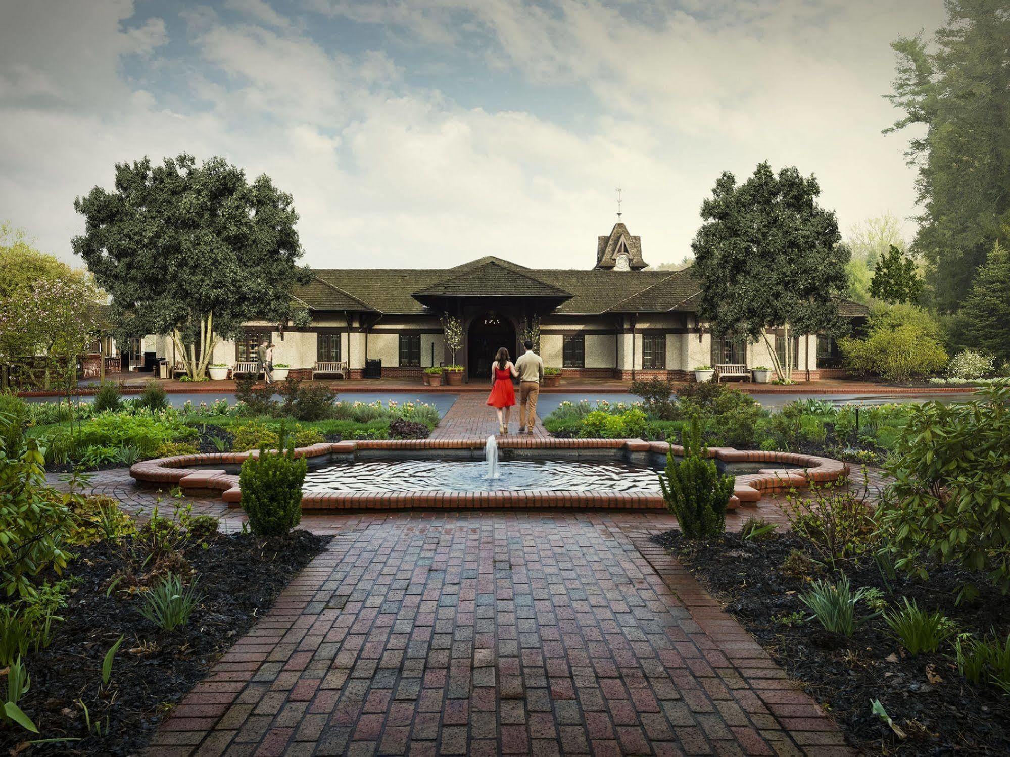 Village Hotel On Biltmore Estate アシュビル エクステリア 写真