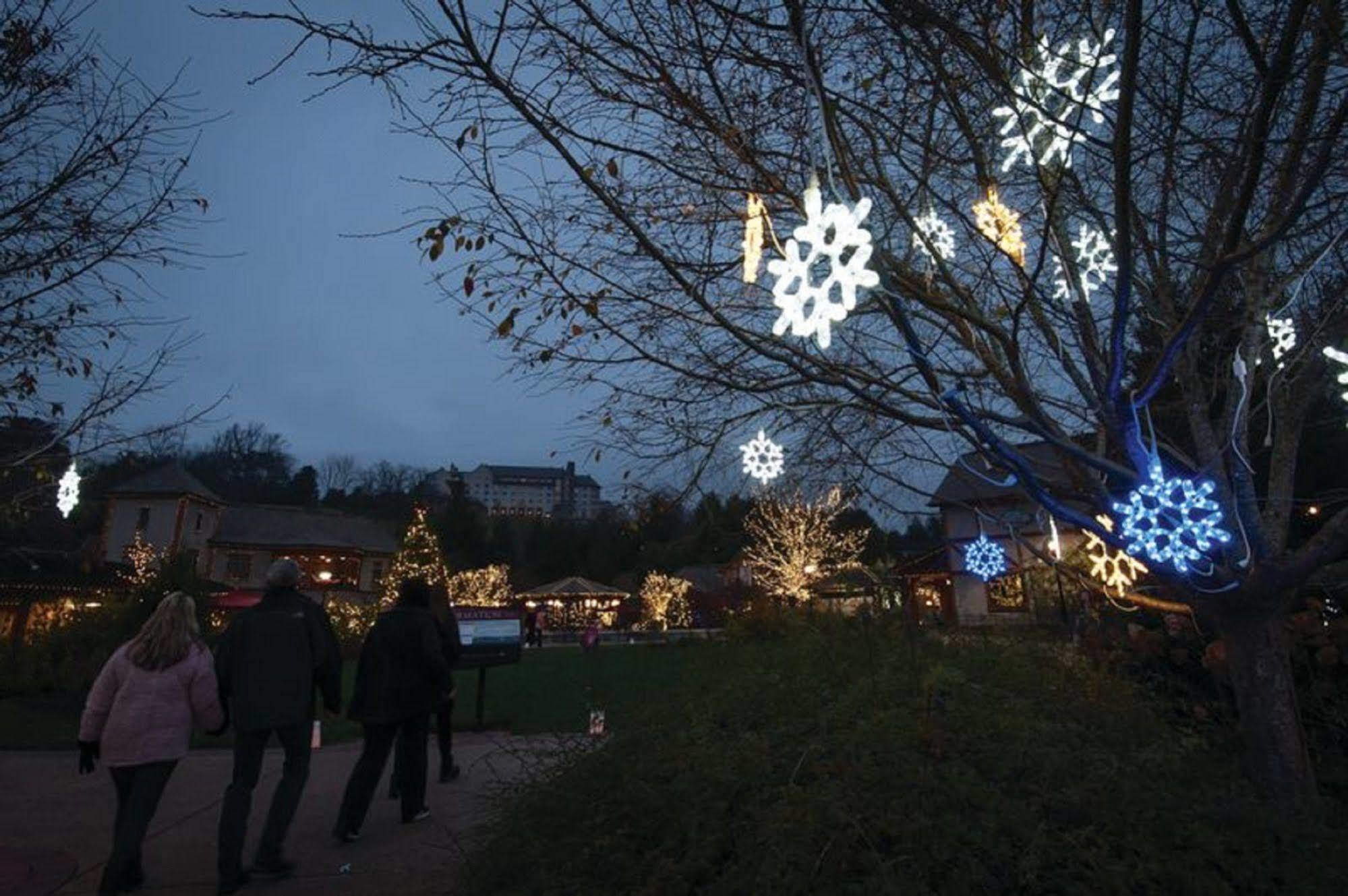 Village Hotel On Biltmore Estate アシュビル エクステリア 写真